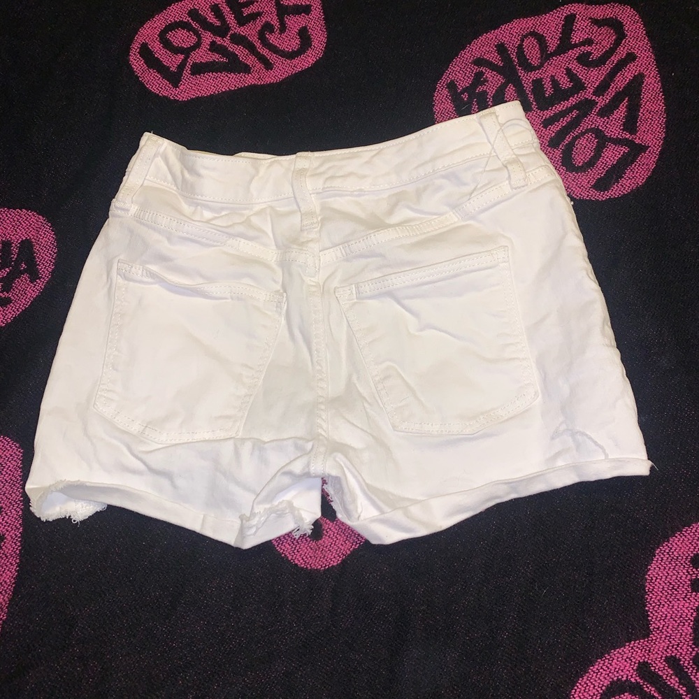 Universal thread shorts - Picture 3 of 3